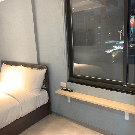 Donni Room For Rent Taipei Luaran gambar