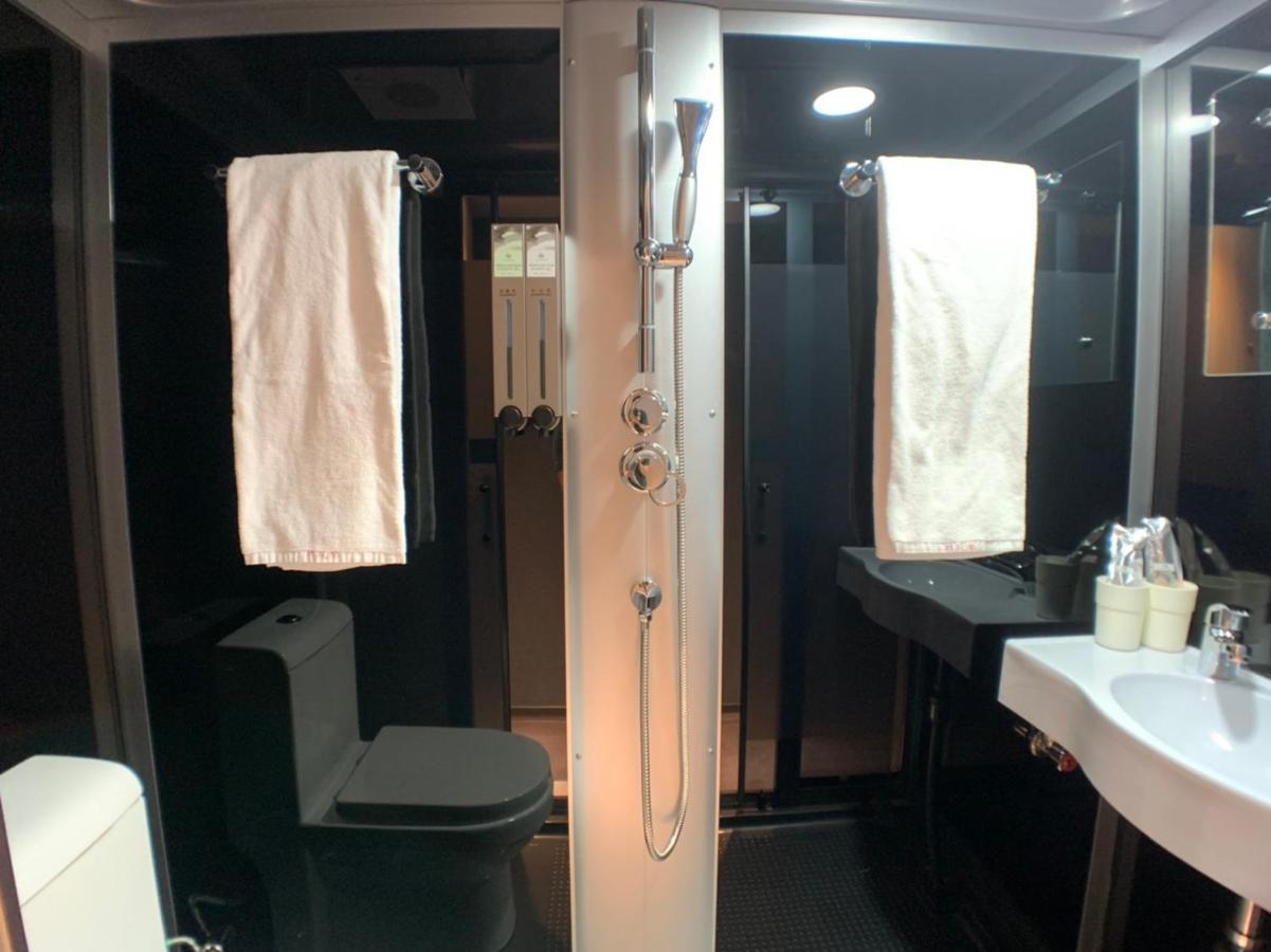 Donni Room For Rent Taipei Luaran gambar