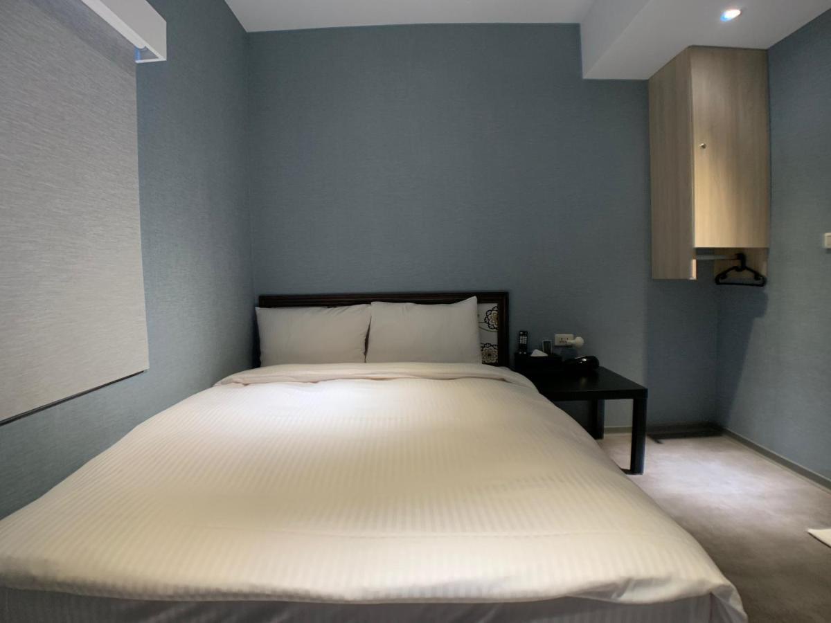 Donni Room For Rent Taipei Luaran gambar