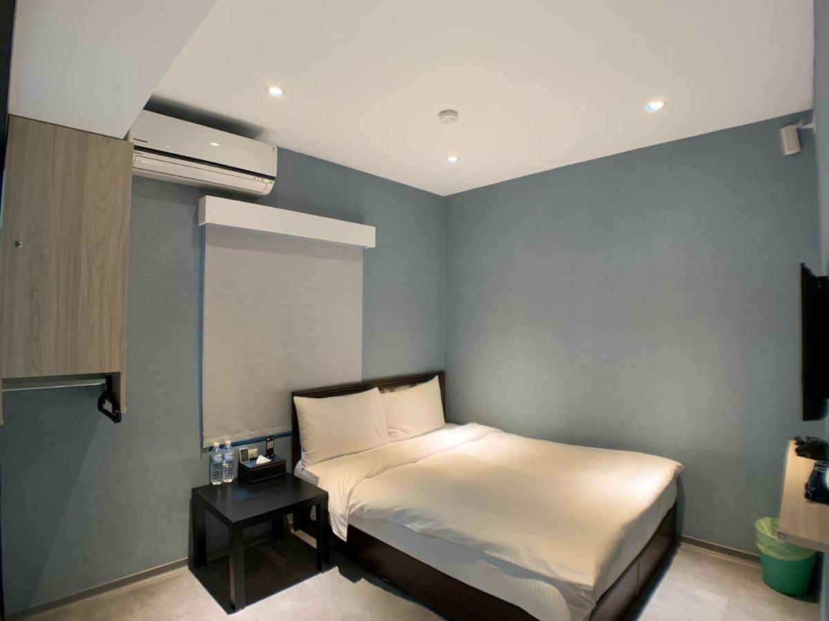 Donni Room For Rent Taipei Luaran gambar